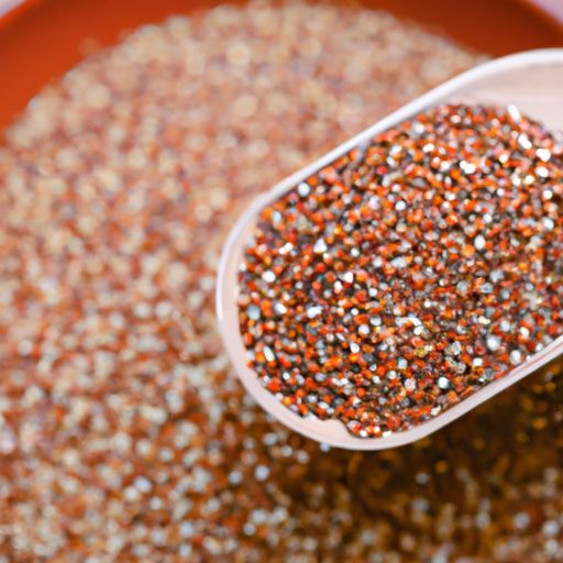 Als Alternative zu hochwertigem roten Quinoa können weiße Bio-Quinoa-Samen verwendet werden