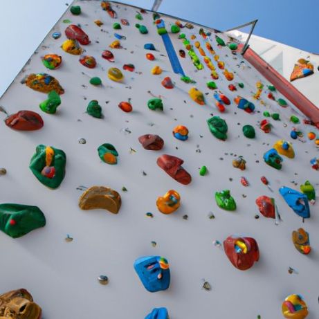 กำแพงปีนผาสนุกกลางแจ้งที่น่าสนใจสำหรับปีนกำแพงราคาเด็กราคาที่แข่งขันได้ในร่มที่น่าตื่นเต้นหรือ
