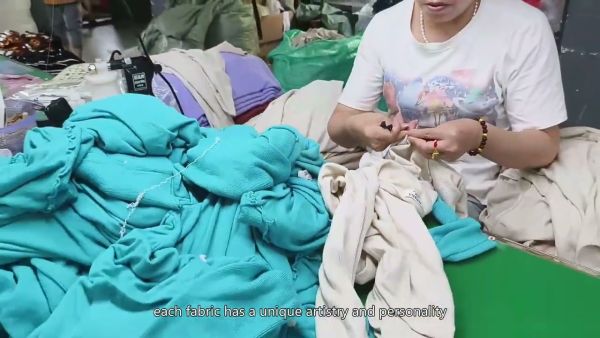 स्वेटर ऊन बनियान निर्माता चीन, चॉम्पास विनिर्माण उद्यम