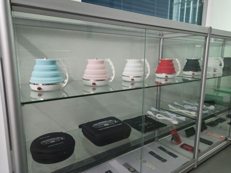 Reisekessel elektrischer kleiner tragbarer Mini-Wasserkocher in der Autofabrik, Wasserkocher für die Reise Beste China-Fabrik