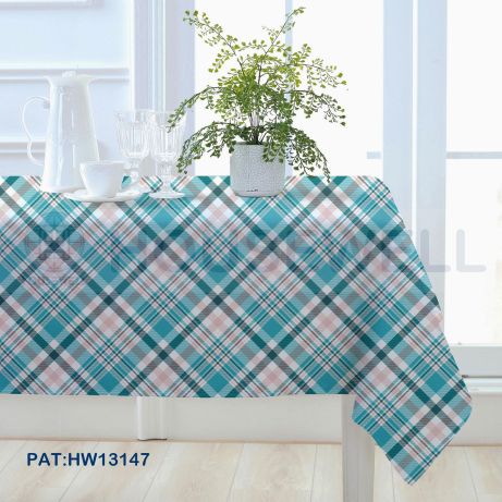 Printed Polyester Party Tablecloth, Wipes Clean, No smell , Comfortable to touch